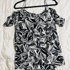 Black/White Leaf Print Blouse - Size L
